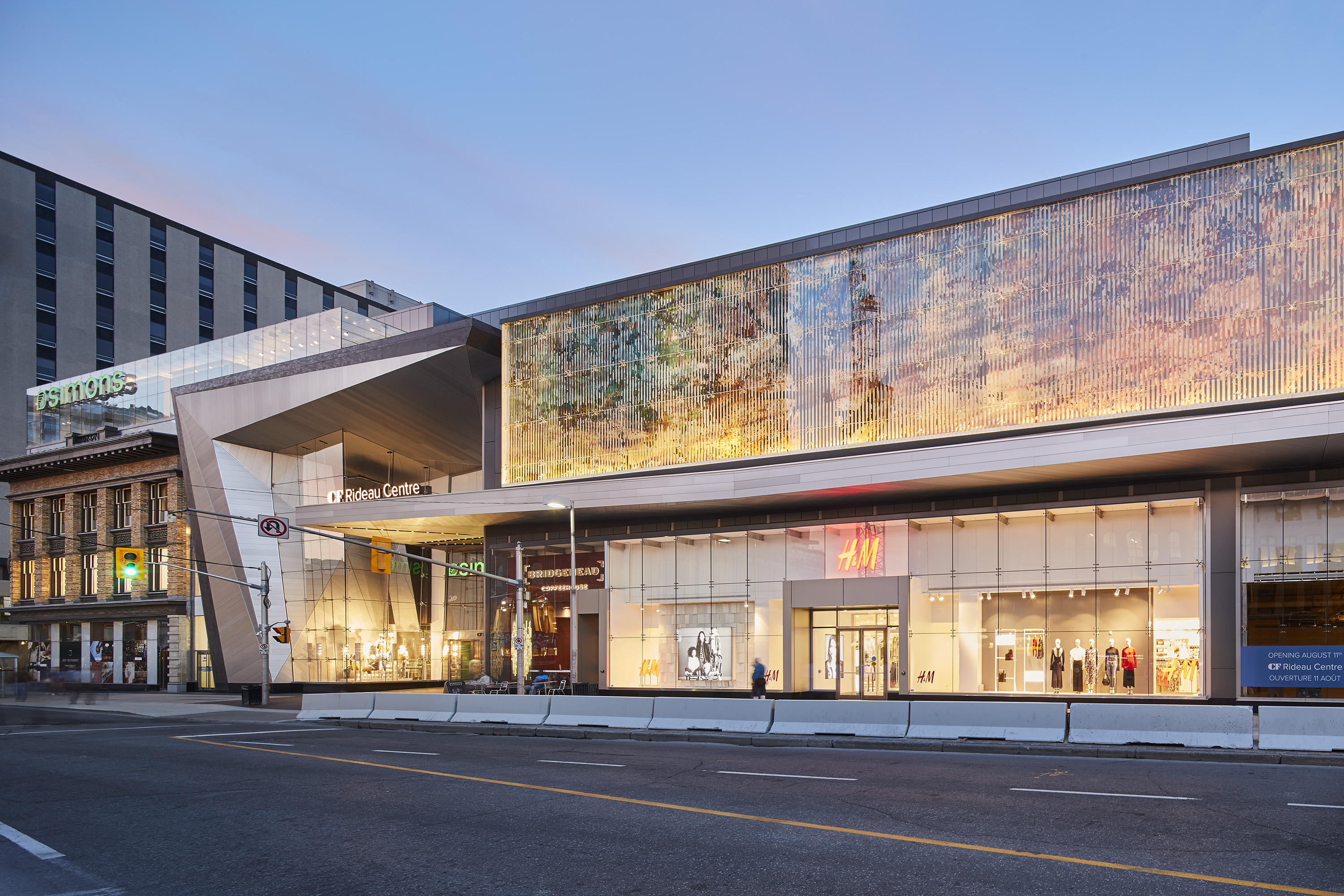 Calforex ottawa rideau centre